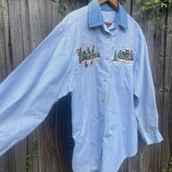Vintage Christmas Denim Buttondown Shirt|cottagecore Christmas village Holiday - Picture 3 of 10